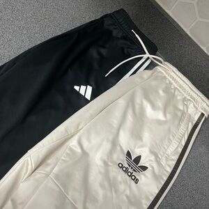 Adidas Black and Cream Sweatpants Casual Athletic Joggers